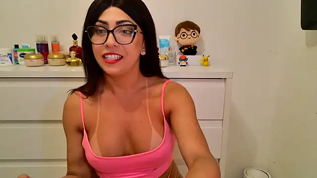 Snapshot of dolljessica chatting on July 2026 05:36:01 AM dolljessica online show from July 2026 05:36:01 AM