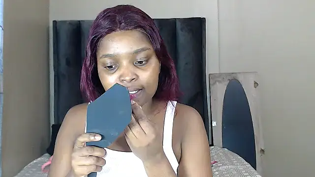 Snapshot of LexyDiana chatting on May 2026 06:08:01 AM LexyDiana online show from May 2026 06:08:01 AM
