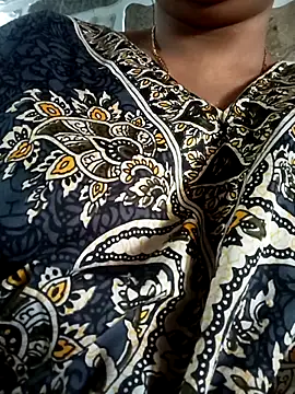 aisha 67 online show from March 2026 09:13:01 AM