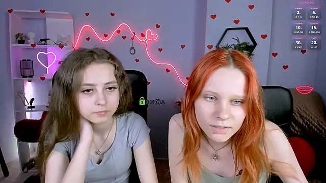 cassandra nik online show from May 2026 01:06:01 PM