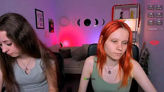 cassandra nik online show from May 2026 01:39:02 PM