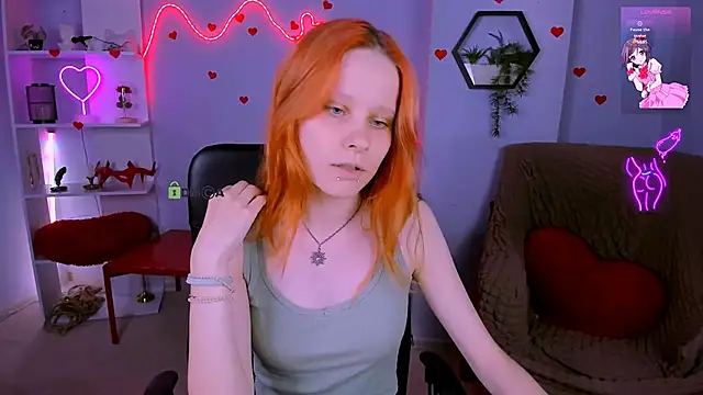 cassandra nik online show from May 2026 12:25:02 PM