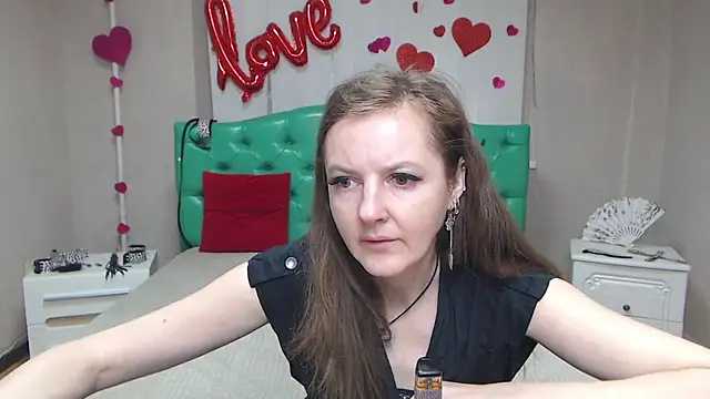 MeganPirs online show from April 2026 05:10:02 AM