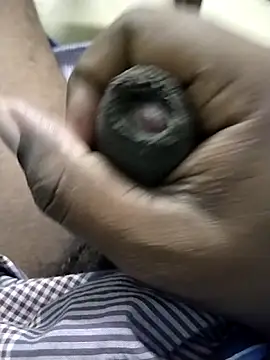 sathish2895 online show from March 2026 02:54:02 PM