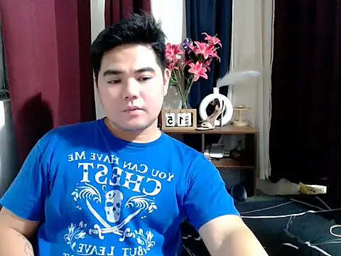 Bigdaddybear888 online show from May 2026 04:47:02 PM