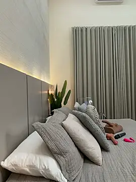  Victoriarosse  online show from April 2026 03:42:02 AM