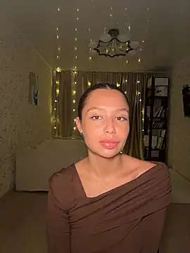 Fragile Tease online show from March 2026 06:36:01 PM