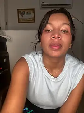 Eloise aksnes online show from June 2026 04:46:02 AM