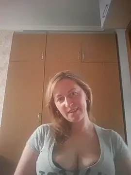 ChristinaYork online show from April 2026 04:37:01 PM