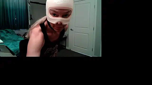 shadowpleasures4u online show from May 2026 02:34:02 PM
