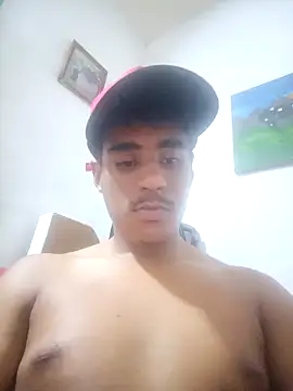 luis230436 online show from March 2026 03:23:01 AM