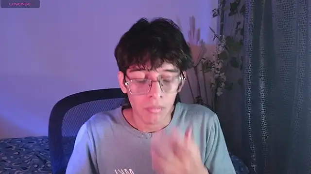 Snapshot of noah_millerx chatting on March 2026 03:51:01 PM noah millerx online show from March 2026 03:51:01 PM