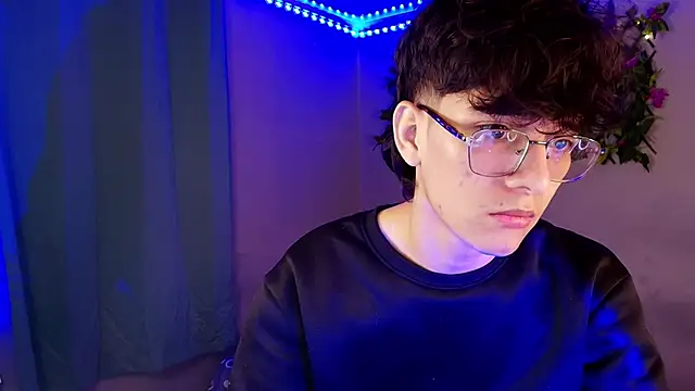 Snapshot of noah_millerx chatting on March 2026 08:26:01 AM noah millerx online show from March 2026 08:26:01 AM