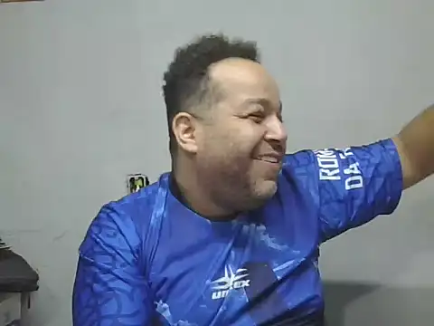 UrsoBissexualPauGrosso online show from April 2026 06:05:01 PM