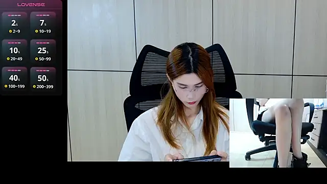 Snapshot of zhen-68 chatting on May 2026 02:49:01 AM zhen-68 online show from May 2026 02:49:01 AM