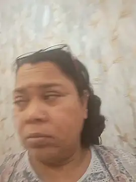 DONALI555SE online show from February 2026 10:26:02 AM