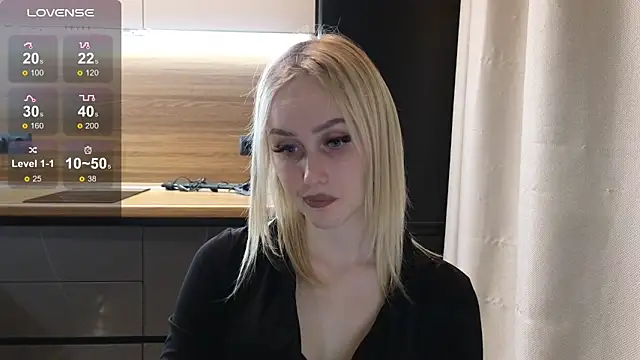 Bella Villen online show from May 2026 04:37:02 PM
