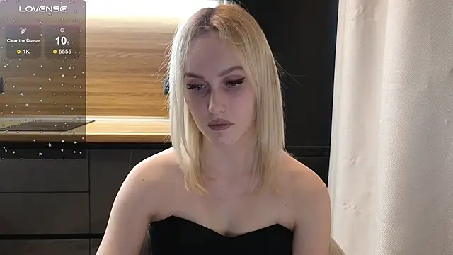 Bella Villen online show from June 2026 01:09:02 PM