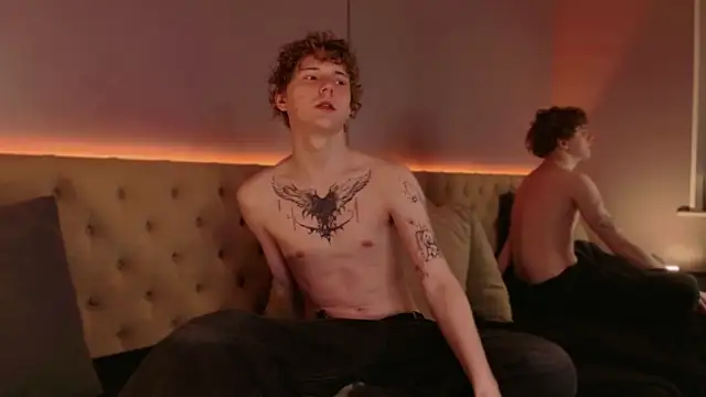 Mickey Hawk online show from March 2026 04:18:02 AM