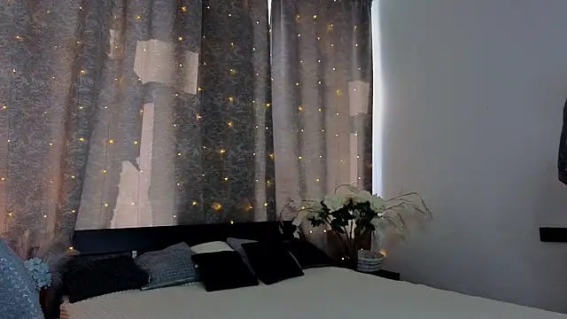 SashaXX  online show from February 2026 06:57:02 AM