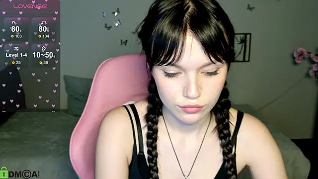Snapshot of JanetCensley chatting on June 2026 09:22:01 AM JanetCensley online show from June 2026 09:22:01 AM