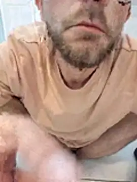 HungPolishLad online show from May 2026 04:59:01 PM