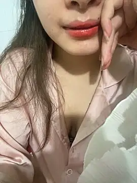 Xoai-cute online show from April 2026 06:49:02 AM