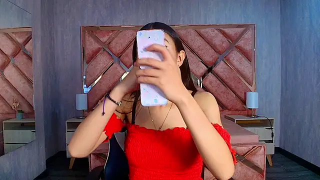 LilyRossi  online show from May 2026 12:12:01 PM