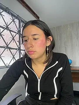 LilyRossi  online show from July 2026 04:39:33 PM