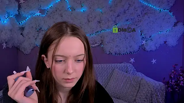 chloe ley online show from March 2026 08:26:02 PM