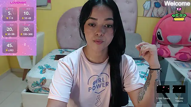 Snapshot of Sophiiee_Gray chatting on May 2026 10:03:01 PM Sophiiee Gray online show from May 2026 10:03:01 PM