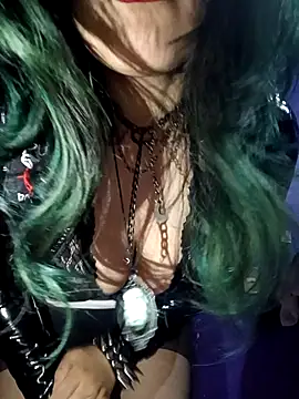 Snapshot of Zorrapunka chatting on April 2026 02:43:01 AM Zorrapunka online show from April 2026 02:43:01 AM