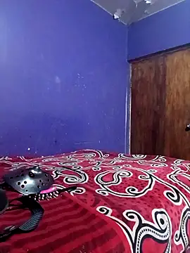 Snapshot of Zorrapunka chatting on April 2026 04:01:02 PM Zorrapunka online show from April 2026 04:01:02 PM