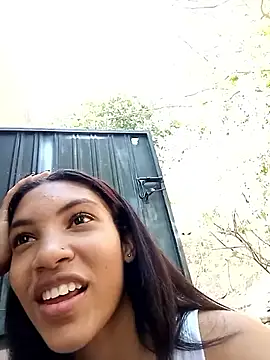 ginevere 20 online show from April 2026 09:12:02 PM