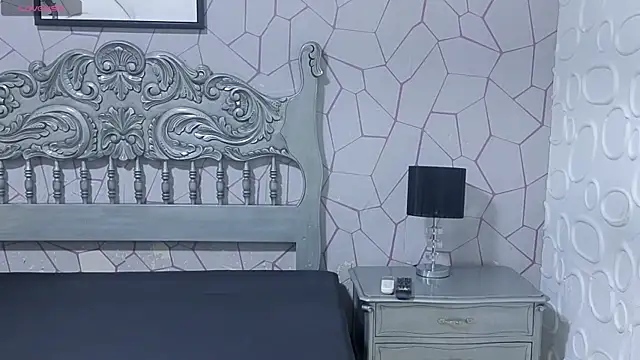 Genesisraydenx online show from May 2026 07:54:01 PM