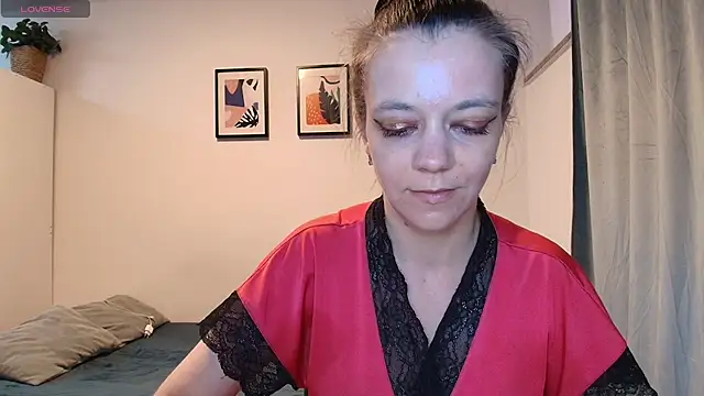 Yana-XX online show from July 2026 07:05:02 PM