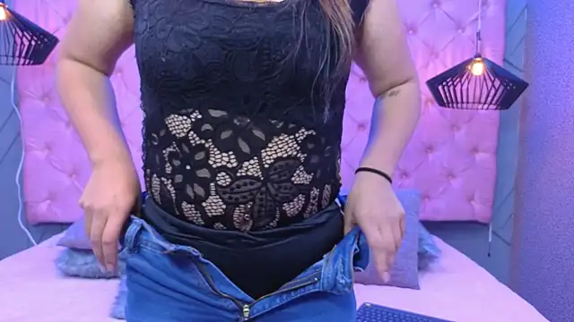 SARA HORNY- online show from May 2026 03:04:02 AM
