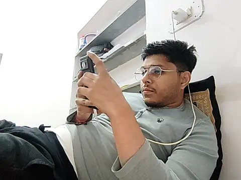 Snapshot of boyzyzy chatting on February 2026 09:47:02 PM boyzyzy online show from February 2026 09:47:02 PM