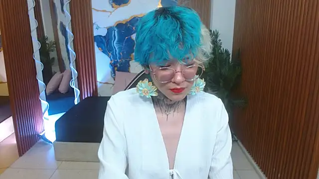 Lyra tay online show from April 2026 07:25:01 PM