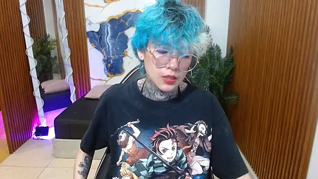 Lyra tay online show from April 2026 07:05:01 PM