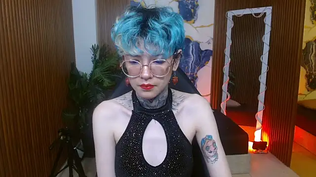 Lyra tay online show from May 2026 11:37:02 AM