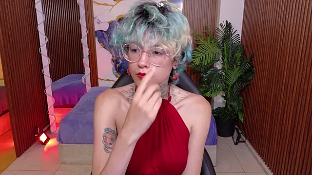 Lyra tay online show from May 2026 06:09:01 PM