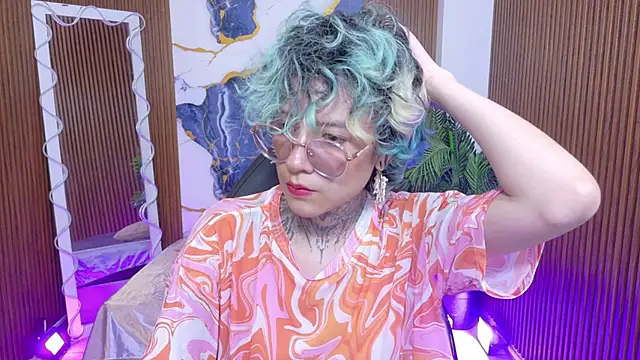 Lyra tay online show from June 2026 07:08:02 PM