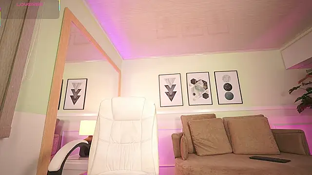 MandyCollins online show from April 2026 11:33:01 AM