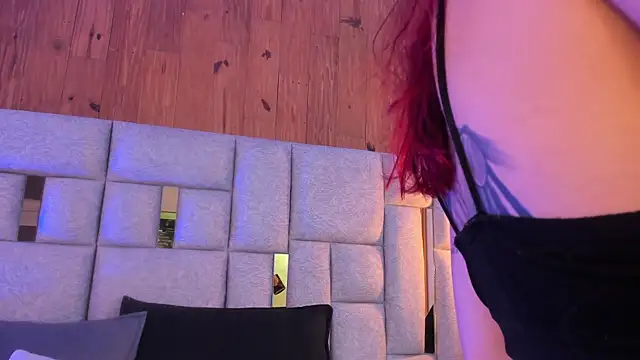 camilaa smith  online show from July 2026 08:27:01 PM