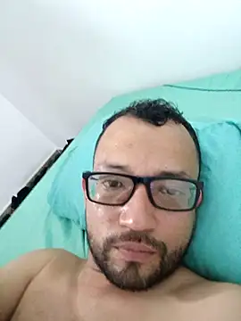 Snapshot of brallant210 chatting on February 2026 03:17:01 AM brallant210 online show from February 2026 03:17:01 AM