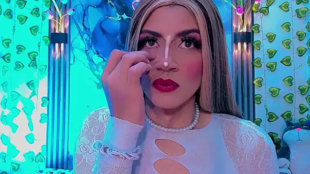 Roxy alexa online show from July 2026 02:47:01 AM