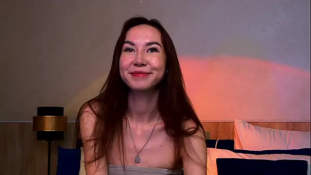 EmilyGray   online show from June 2026 07:01:02 AM