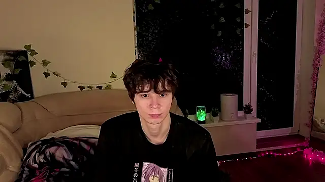 AnthonyCuutie online show from March 2026 08:04:01 PM