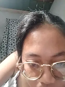 angelpinay44 online show from March 2026 07:46:02 PM